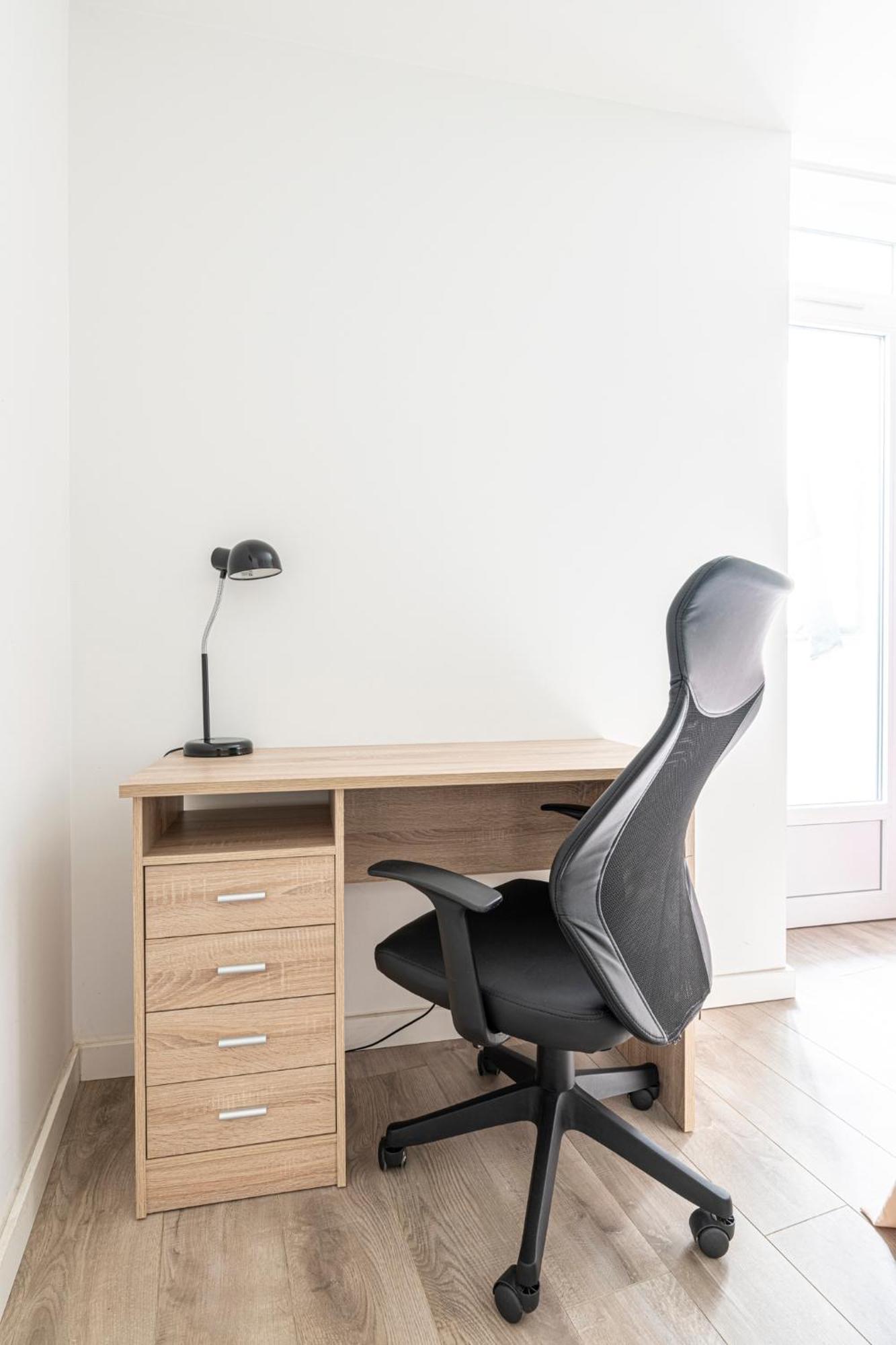 Pau Standing & Confort Luaran gambar